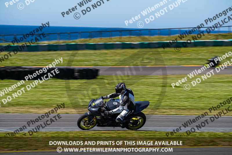 anglesey no limits trackday;anglesey photographs;anglesey trackday photographs;enduro digital images;event digital images;eventdigitalimages;no limits trackdays;peter wileman photography;racing digital images;trac mon;trackday digital images;trackday photos;ty croes